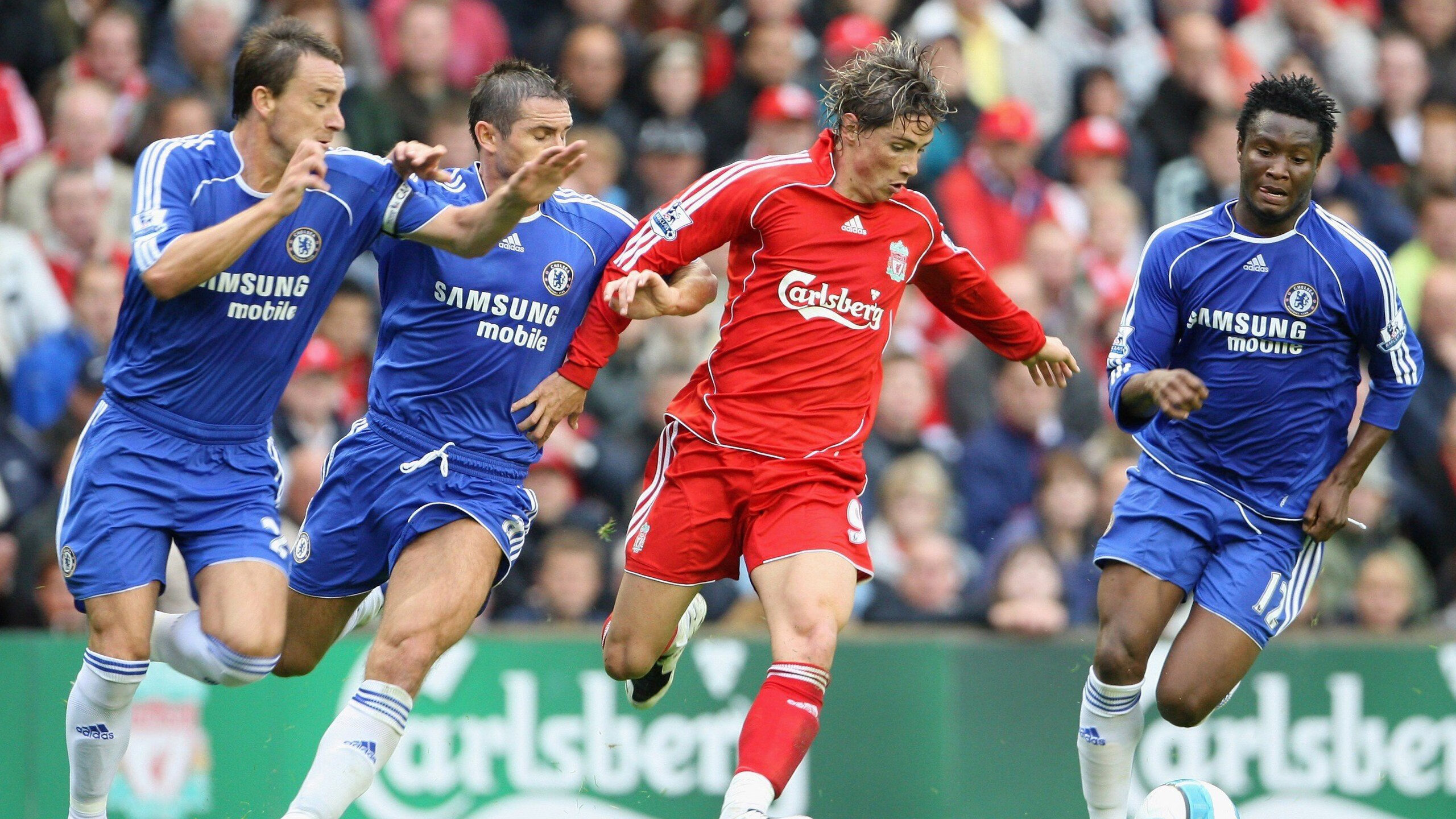 水原三星主场力克劲敌，水原三星主帅